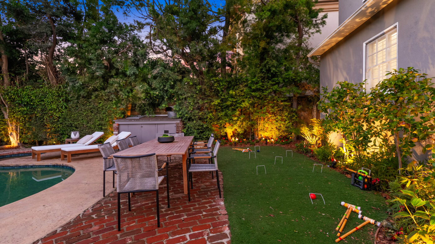 224 24TH ST (12 of 83) BACKYARD 2