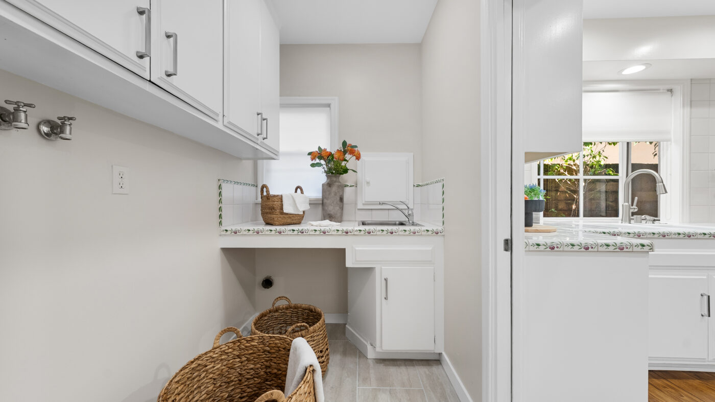 224 24TH ST (34 of 83) LAUNDRY